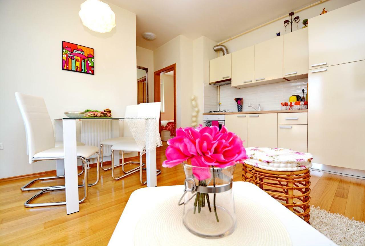 Apartment Vacation In Zadar - Mirna Exterior photo