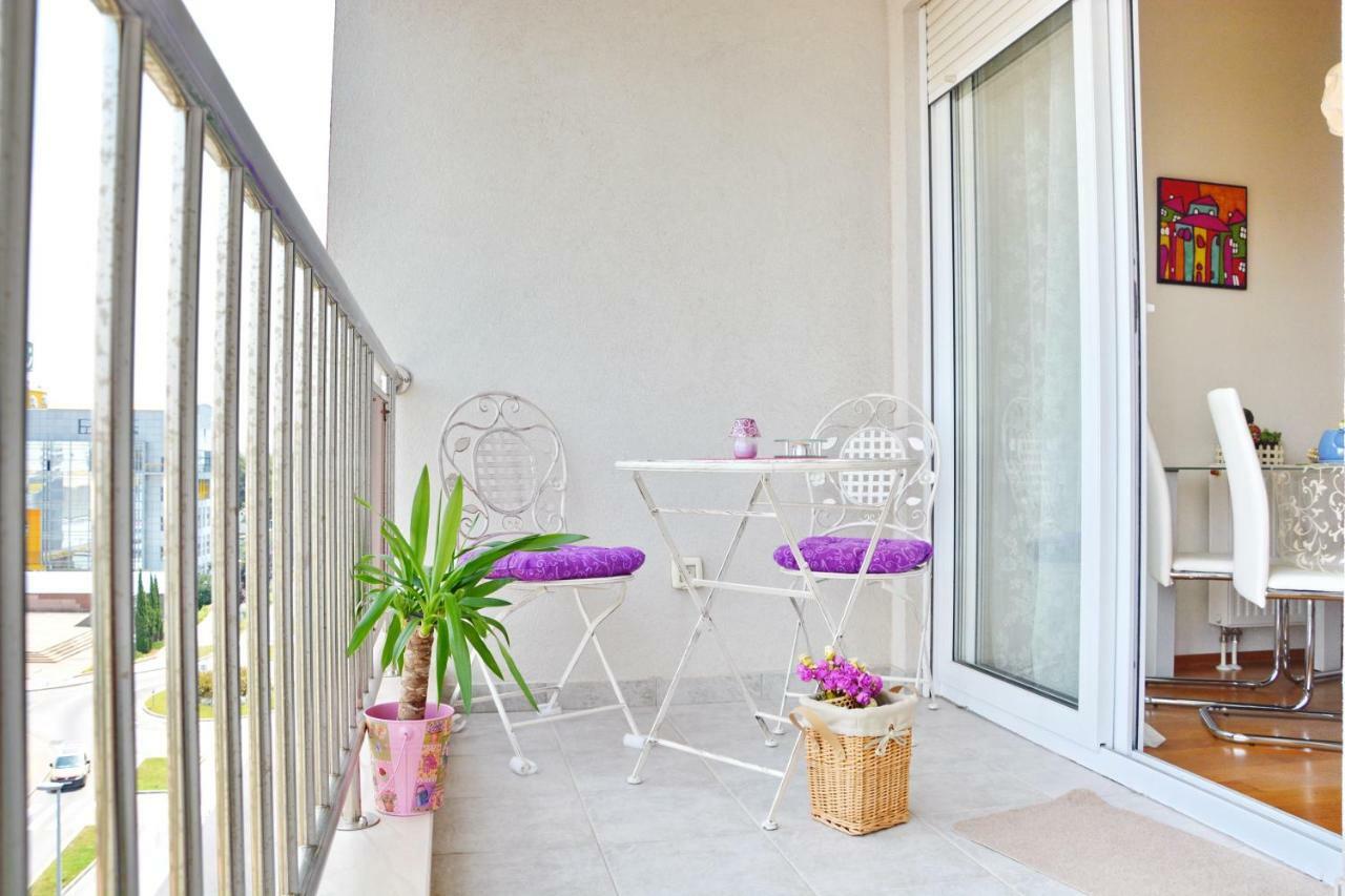 Apartment Vacation In Zadar - Mirna Exterior photo
