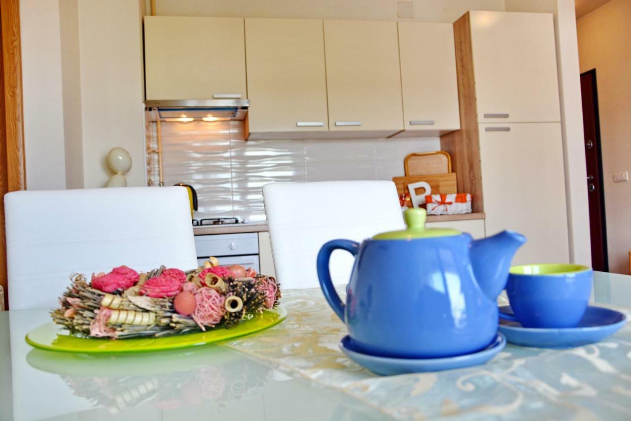 Apartment Vacation In Zadar - Mirna Exterior photo