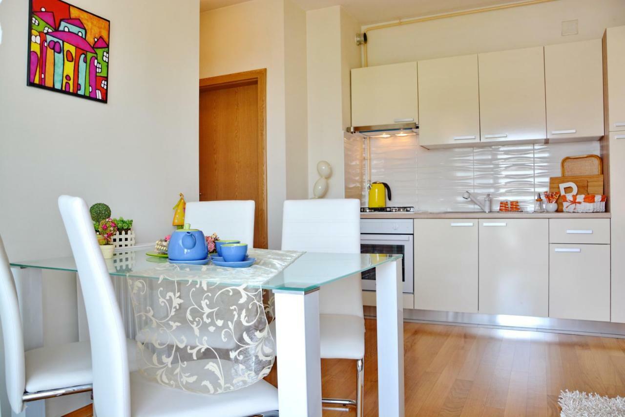 Apartment Vacation In Zadar - Mirna Exterior photo
